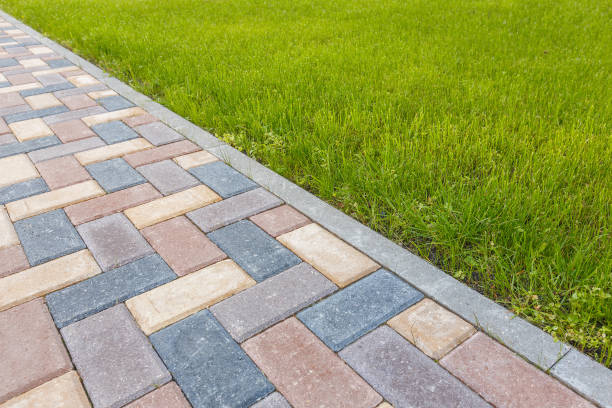 Best Concrete driveway pavers in Xtonia, PA